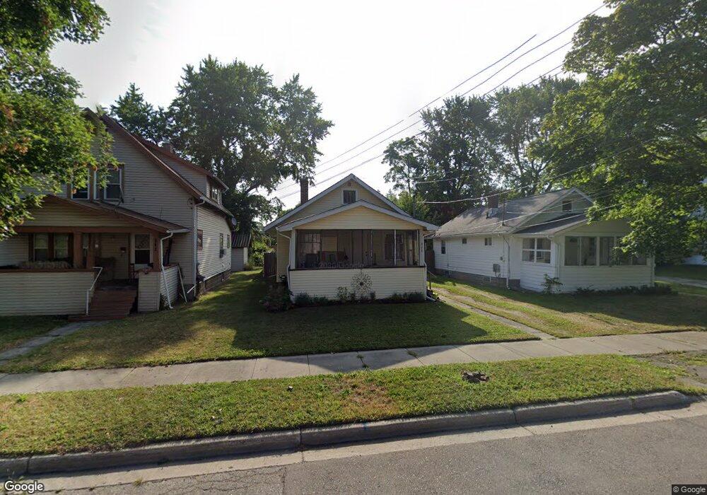 938 N Jenison Ave, Lansing, MI 48915 - photo 1