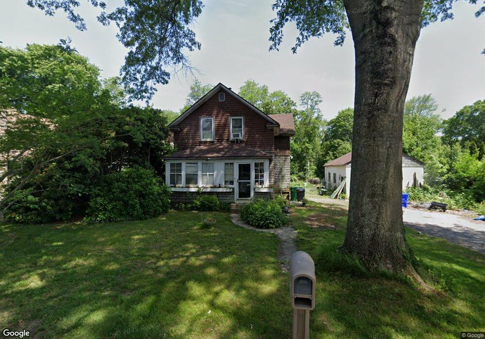 161 Allen Ave, Wakefield, RI 02879 - photo 1