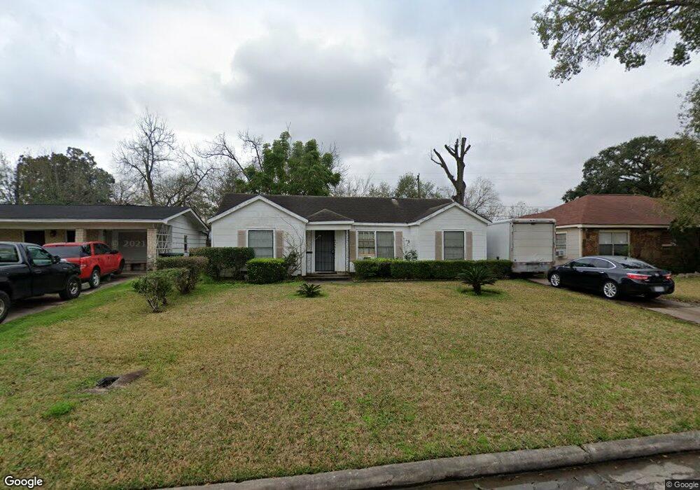 4746 Marietta Ln, Houston, TX 77021 - photo 1