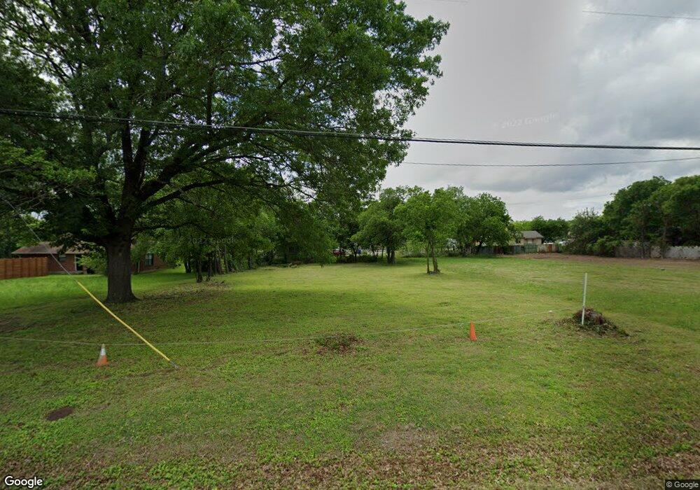 1505 Pittsfield St, Ennis, TX 75119 - photo 1