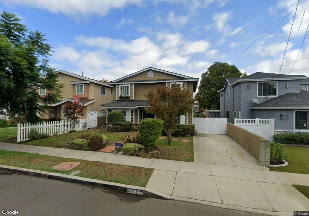 527 W Maple Ave, El Segundo, CA 90245 - photo 1