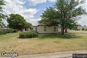 316 N 3rd St, Wakeeney, KS 67672