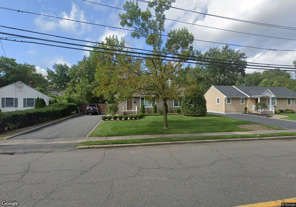 634 Roosevelt Blvd, Paramus, NJ 07652 - photo 1