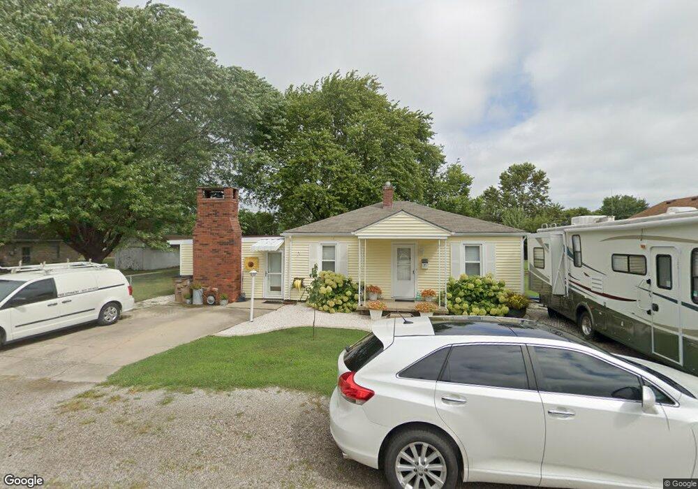 3012 15th St, Columbus, IN 47201 - photo 1