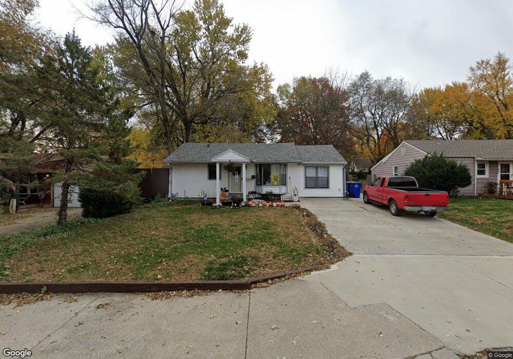 10423 W 56th St, Shawnee, KS 66203 - photo 1