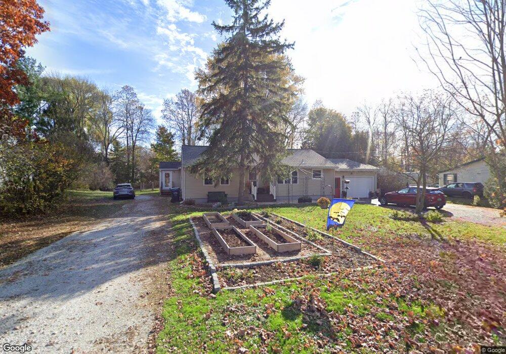 17 Adams St, Saint Albans, VT 05478 - photo 1