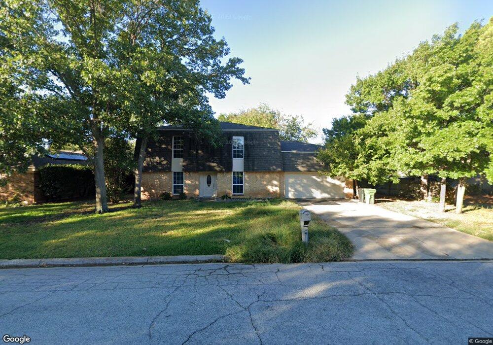 2845 Summerdale Dr, Hurst, TX 76054 - photo 1