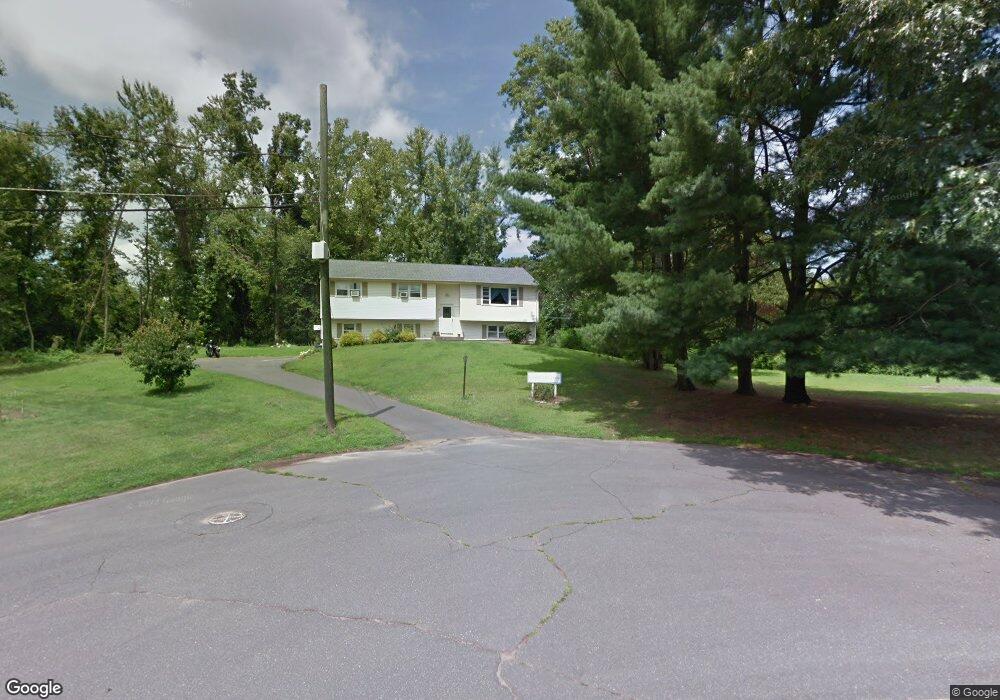 33 Winton Rd, East Windsor, CT 06088 - photo 1