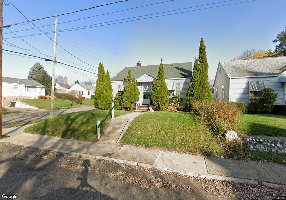 2629 12th St SW, Canton, OH 44710 - photo 1