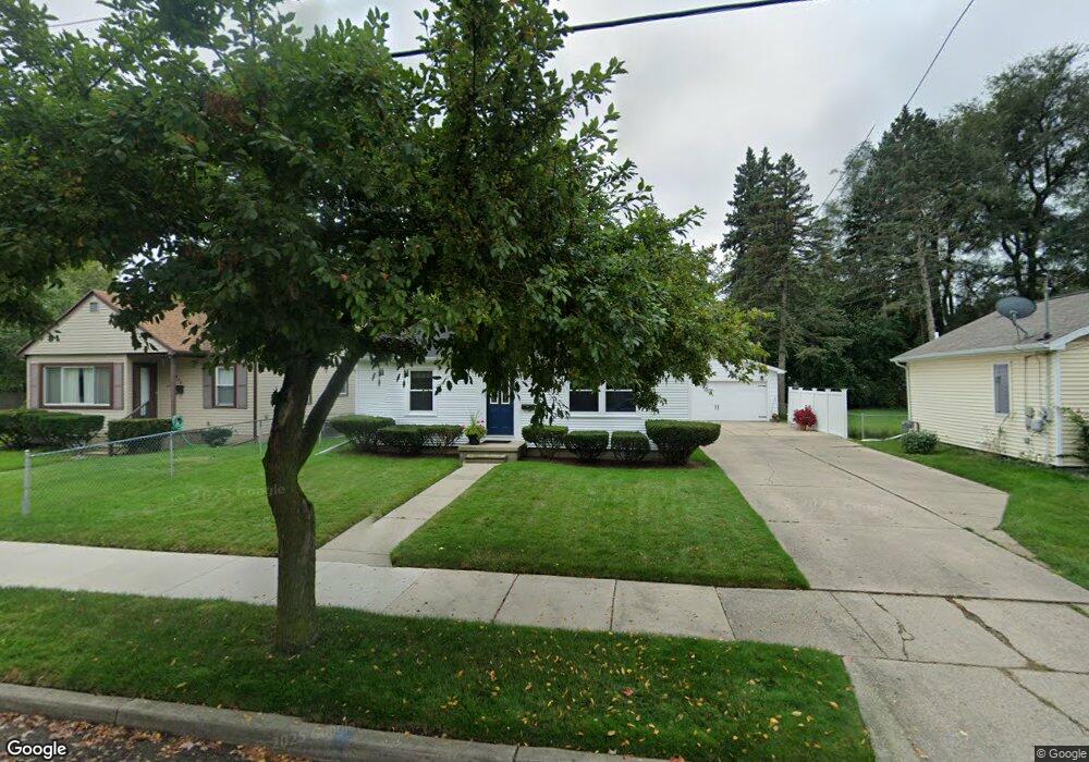 640 Julia St, Lansing, MI 48910 - photo 1