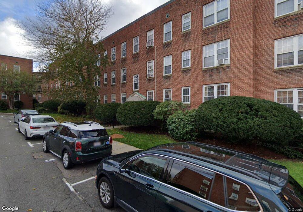 21 Englewood Ave unit 6, Brookline, MA 02445 - photo 1