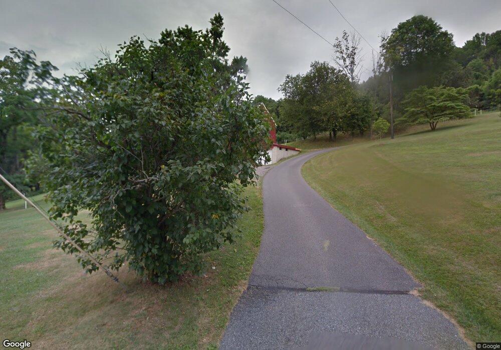 3402 S 7th Street Extension, Emmaus, PA 18049 - photo 1