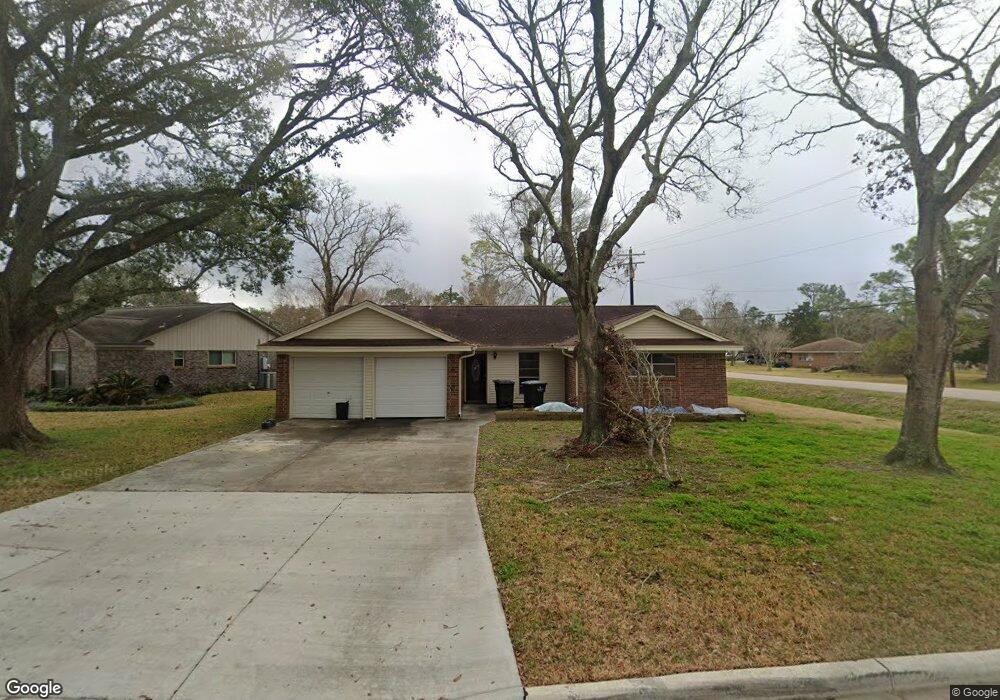 2713 Perry Ln, Alvin, TX 77511 - photo 1