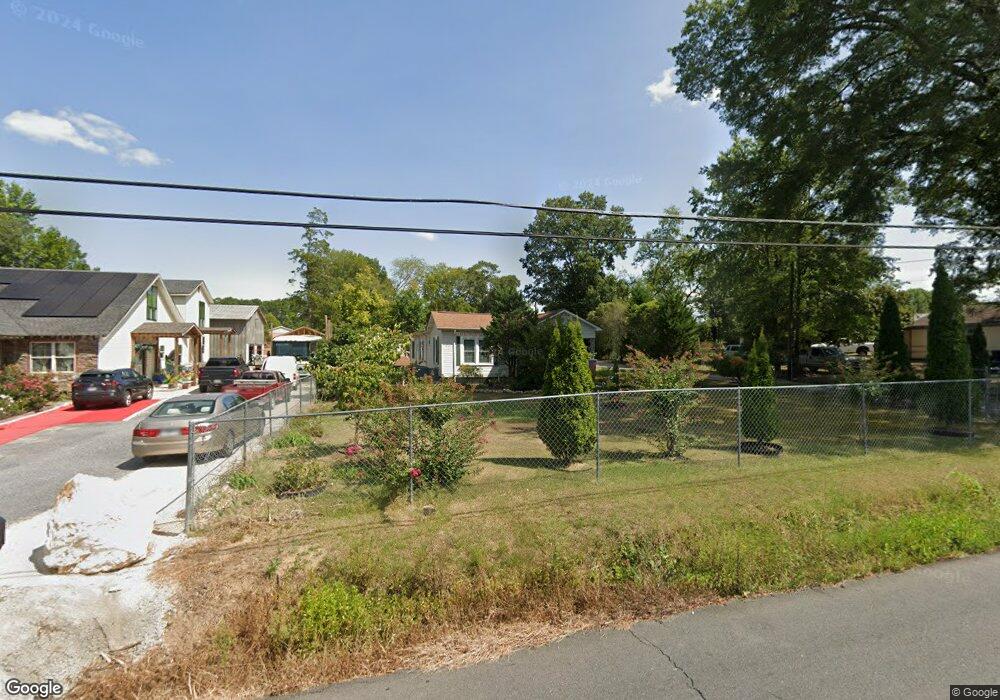 1305 Pinehill Rd, Dalton, GA 30721 - photo 1