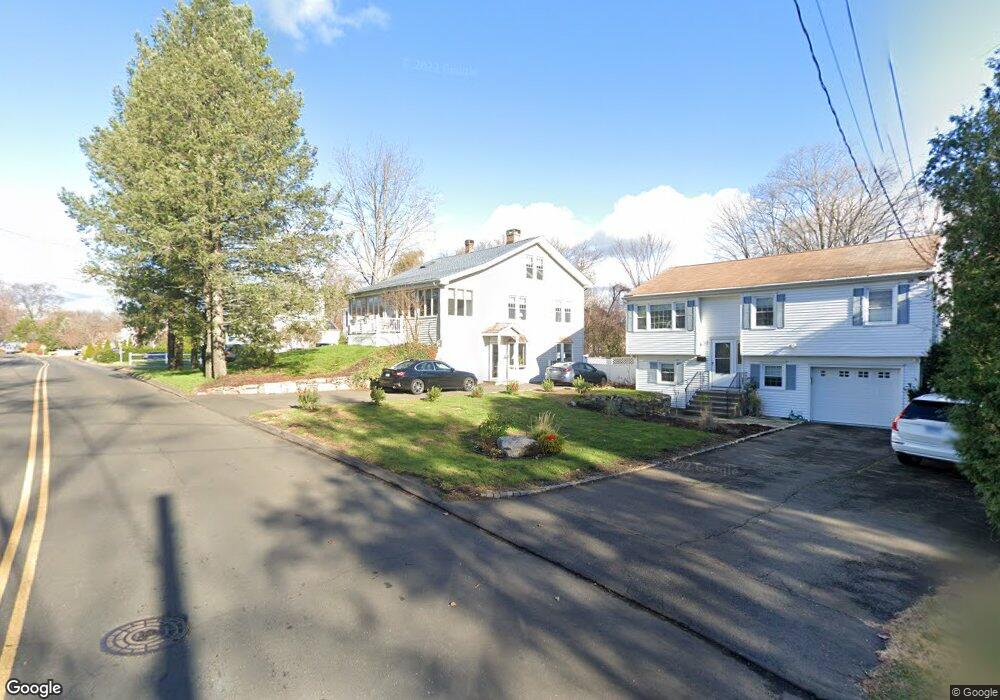 106 Dry Hill Rd, Norwalk, CT 06851 - photo 1