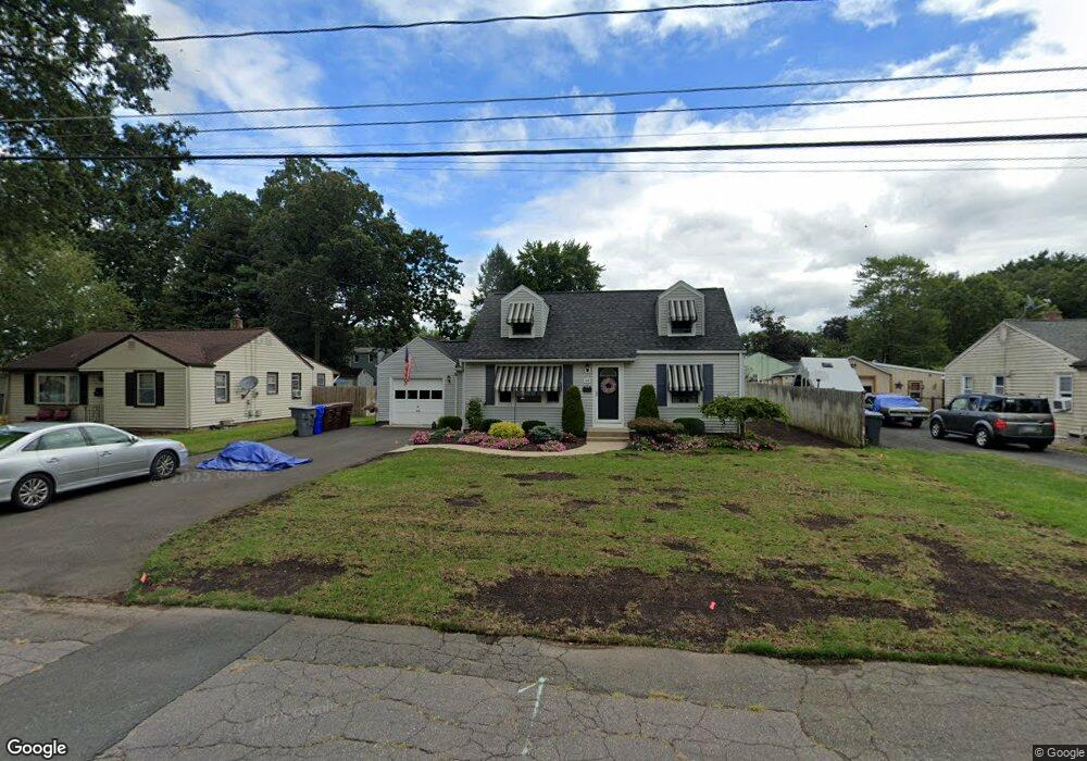 48 Wilstar Cir, Enfield, CT 06082 - photo 1