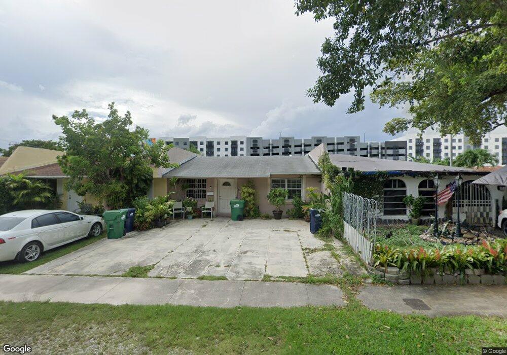 4304 SW 68th Ct, Miami, FL 33155 - photo 1