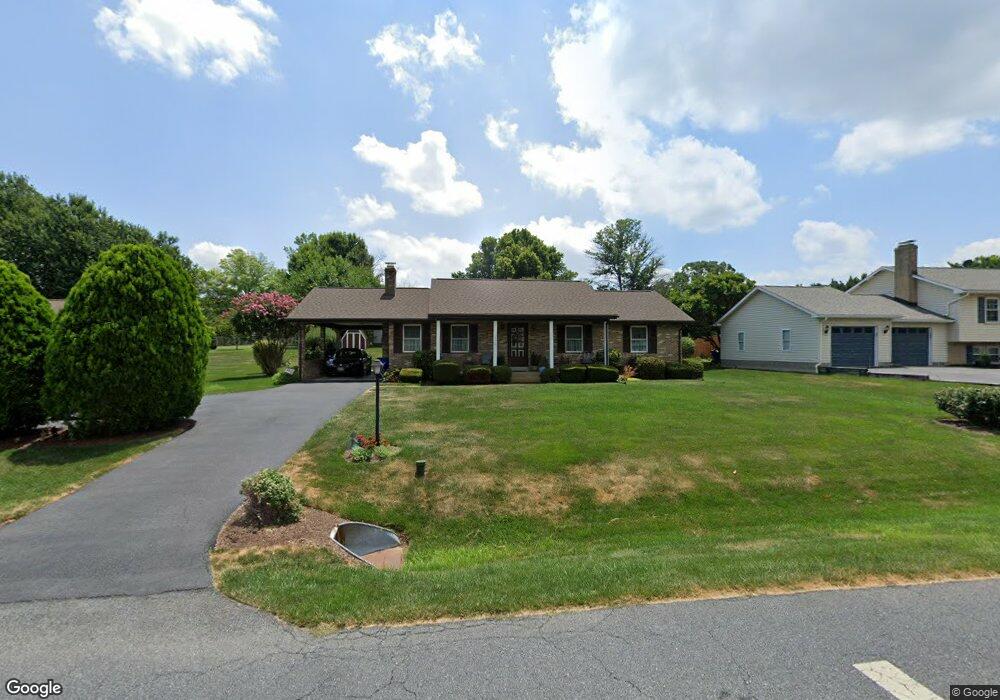 7119 Autumn Leaf Ln, Frederick, MD 21702 - photo 1