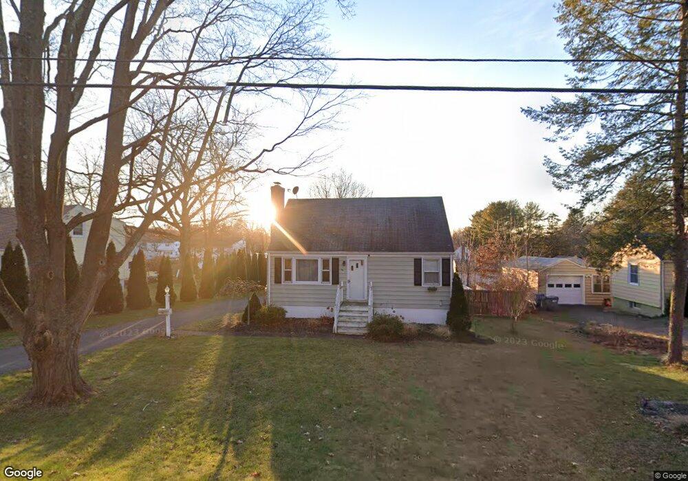 90 Greenwood Dr, Manchester, CT 06042 - photo 1