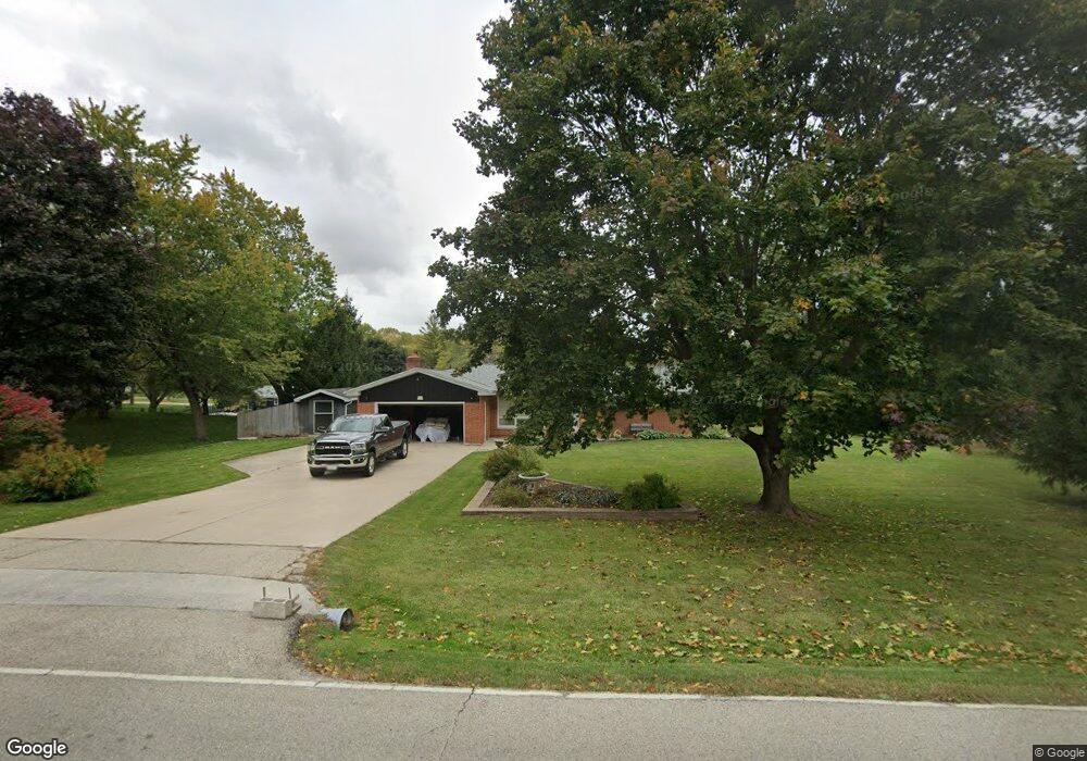 W136N7015 Claas Rd, Menomonee Falls, WI 53051 - photo 1