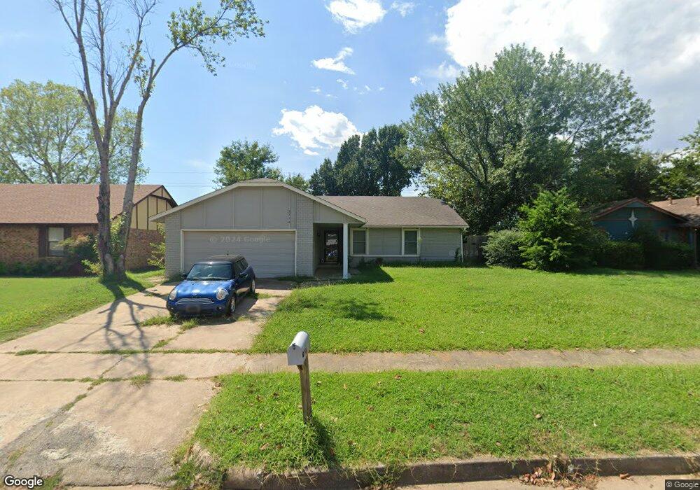 5716 S Elm West Ave, Broken Arrow, OK 74011 - photo 1