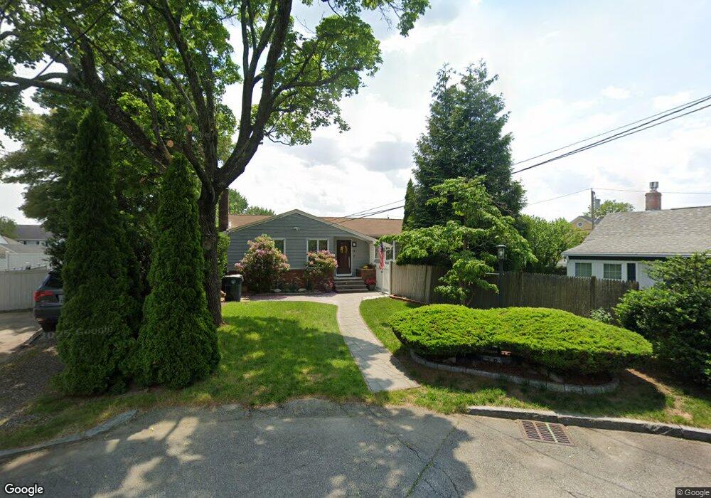 18 Wardlaw Ct, Providence, RI 02908 - photo 1