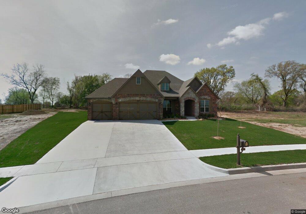 10806 S Sycamore St, Jenks, OK 74037 - photo 1