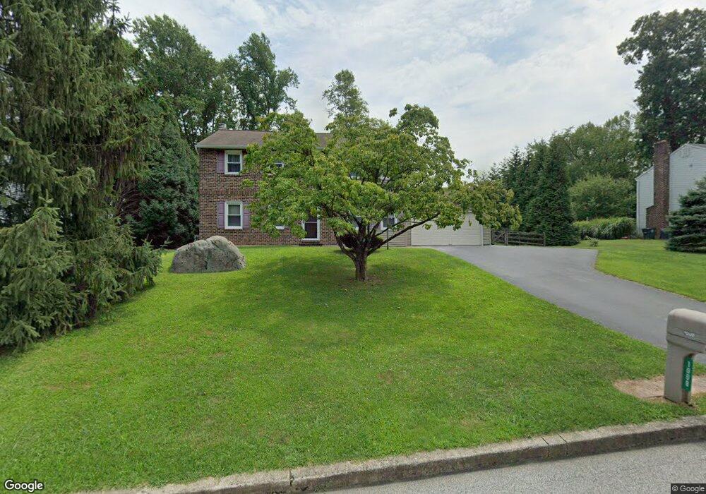 1008 Flagg Ln, West Chester, PA 19382 - photo 1