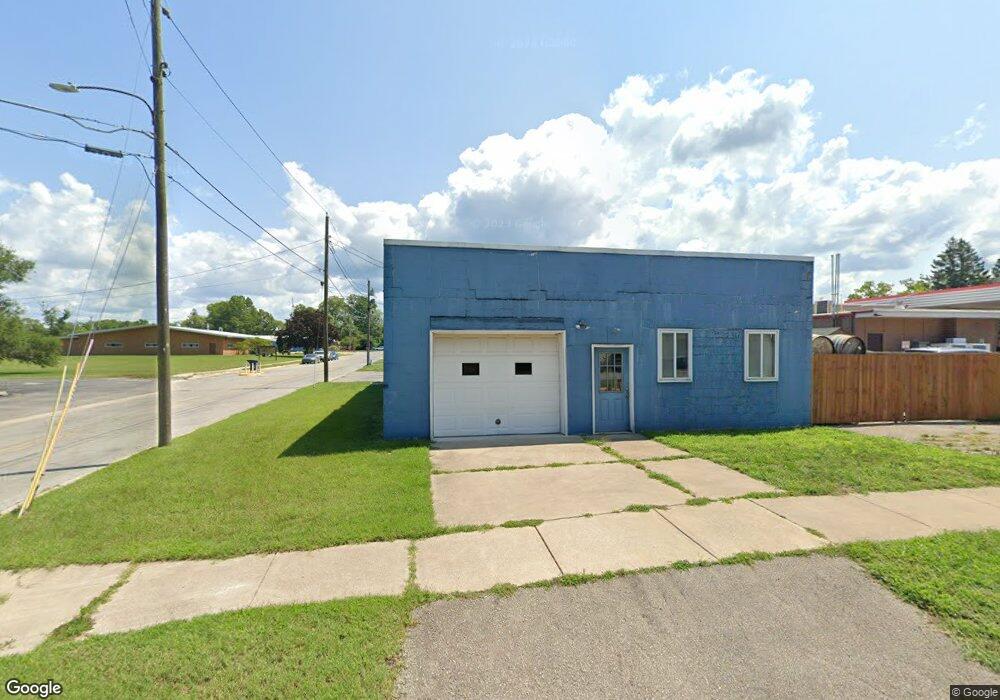 9675 Maplewood Ave, Bridgman, MI 49106 - photo 1