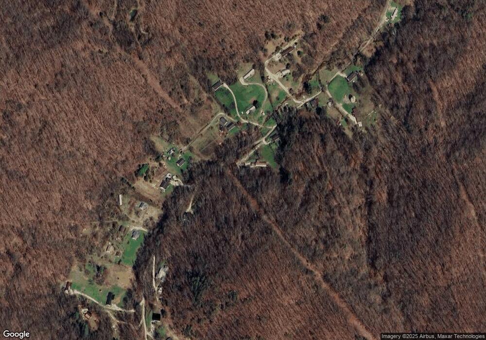 320 Roy Branch Rd, Branchland, WV 25506 - photo 1