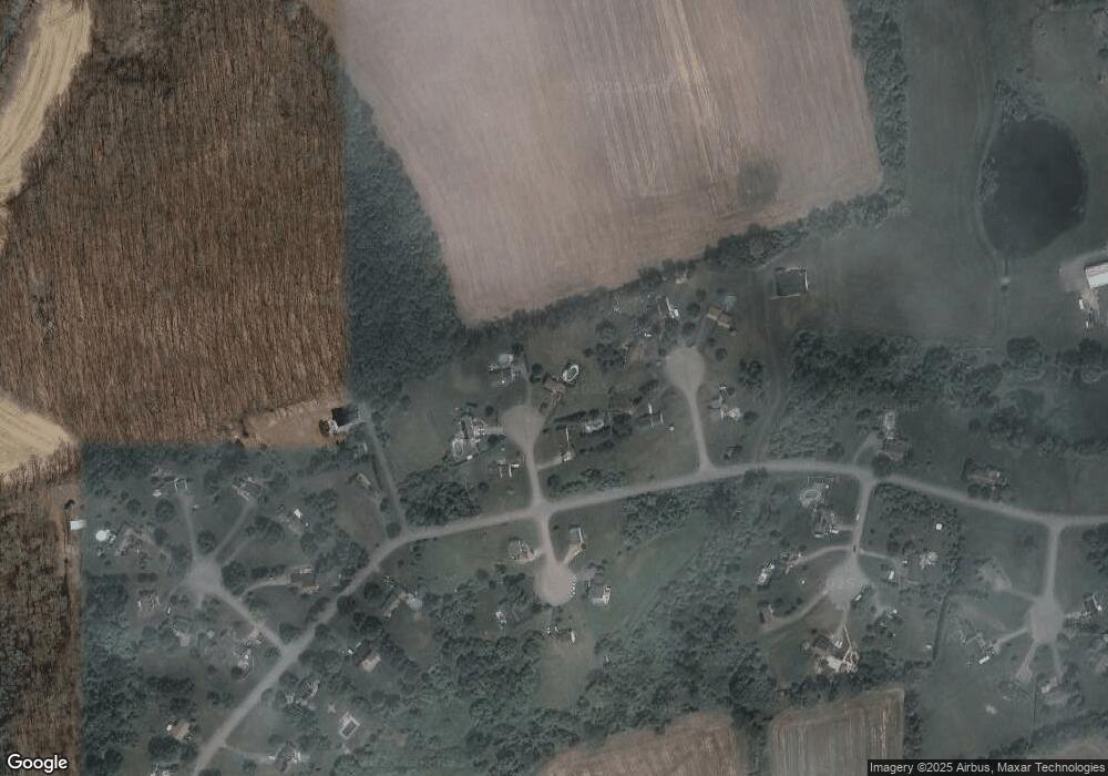 5 Evelyn Cir, Pomfret Center, CT 06259 - photo 1