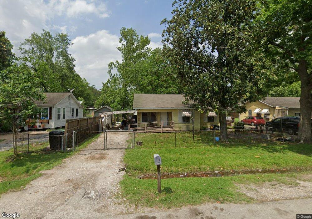 7411 Springdale St, Houston, TX 77028 - photo 1