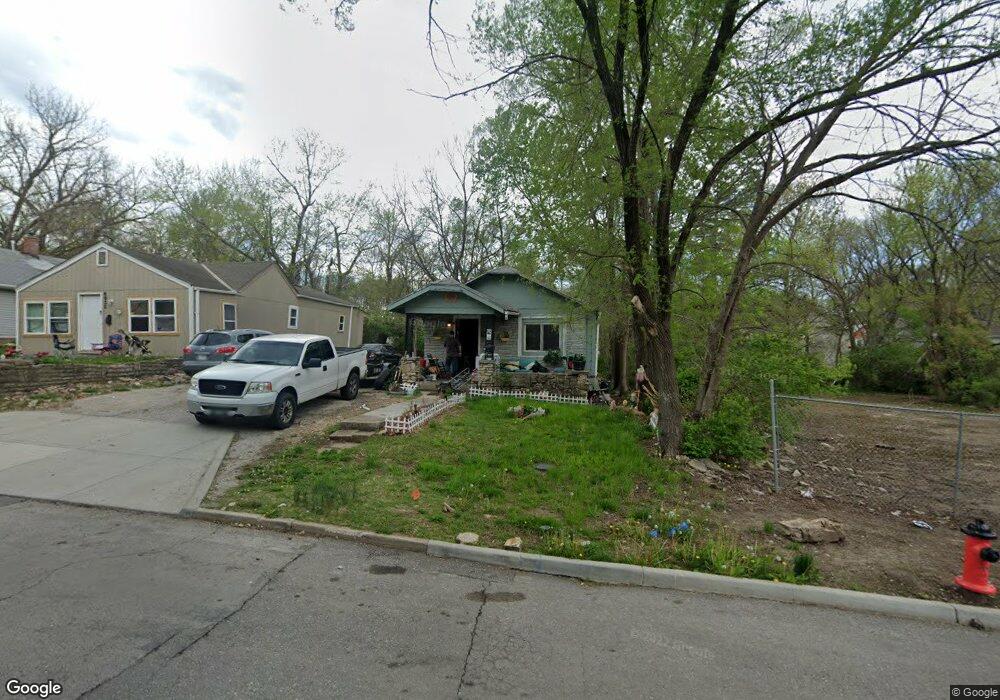 6930 Bellefontaine Ave, Kansas City, MO 64132 - photo 1