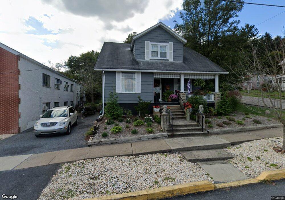 255 N 6th St, Newport, PA 17074 - photo 1