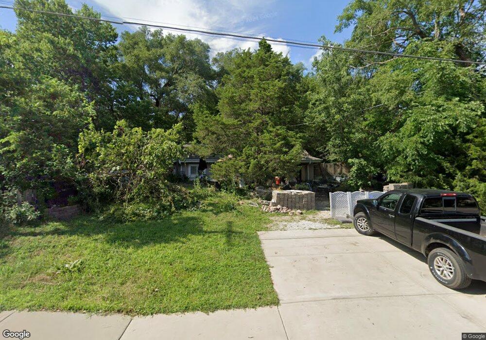 10206 W 51st St, Shawnee, KS 66203 - photo 1