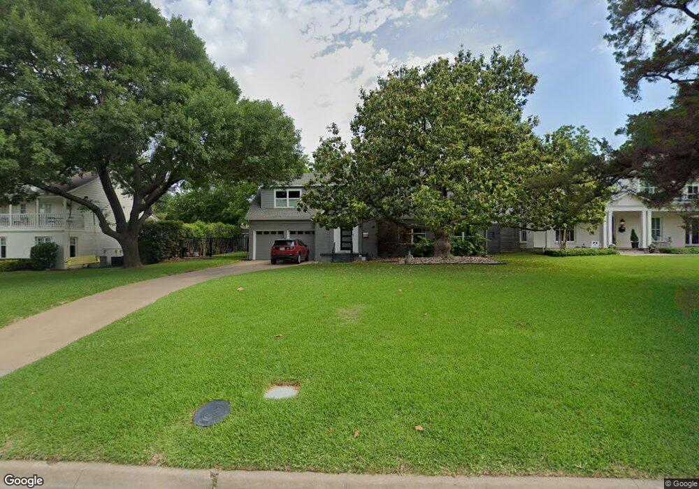 Street View Photo
