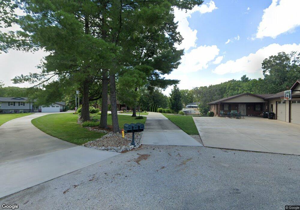 40 3rd Ave, Effingham, IL 62401 - photo 1