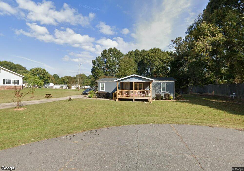 137 Camp Oak Rd, Statesville, NC 28677 - photo 1