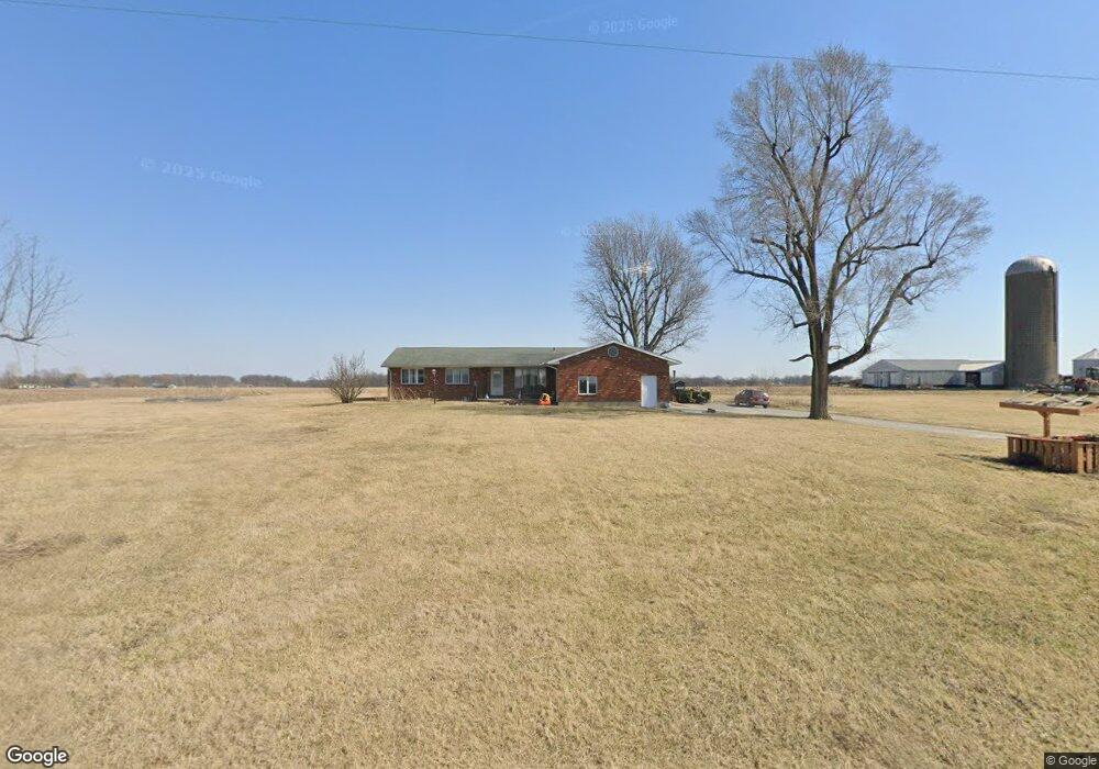 1470 Fisher Rd, Lima, OH 45801 - photo 1