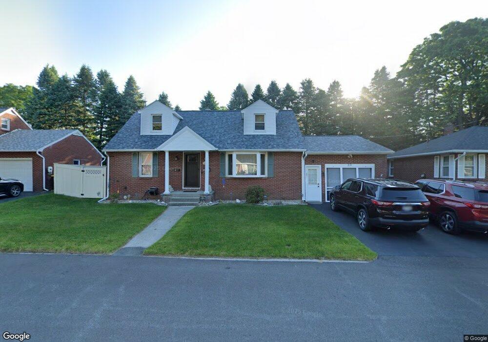 33 Bosher Dr, Albany, NY 12205 - photo 1