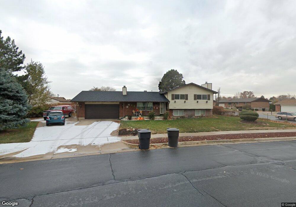 2033 N 1200 W, Clearfield, UT 84015 - photo 1