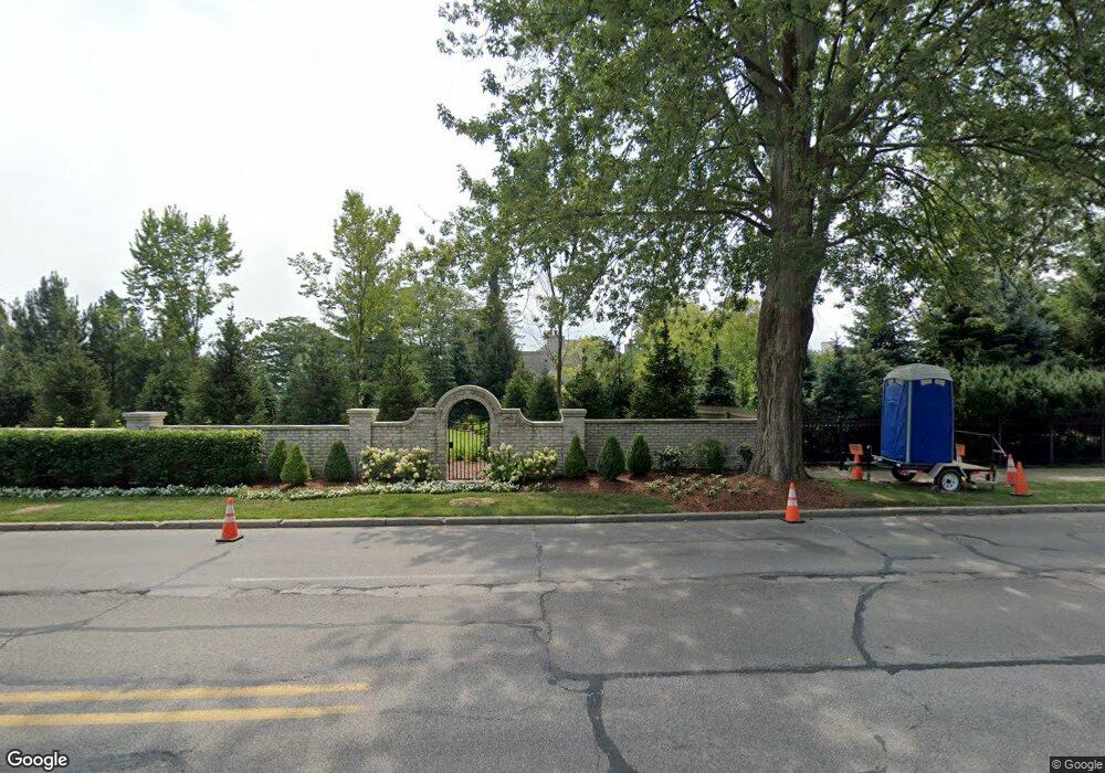 46 Lake Shore Rd, Grosse Pointe Farms, MI 48236 - photo 1