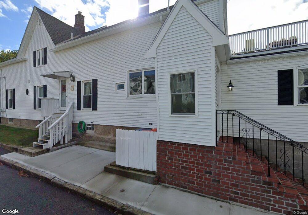 88 Fort St, Fairhaven, MA 02719 - photo 1