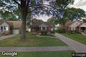 3814 S Broadlawn Cir, Cincinnati, OH 45236