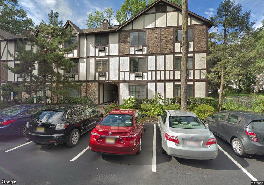 1415 Faulkner Ct, Mahwah, NJ 07430 - photo 1