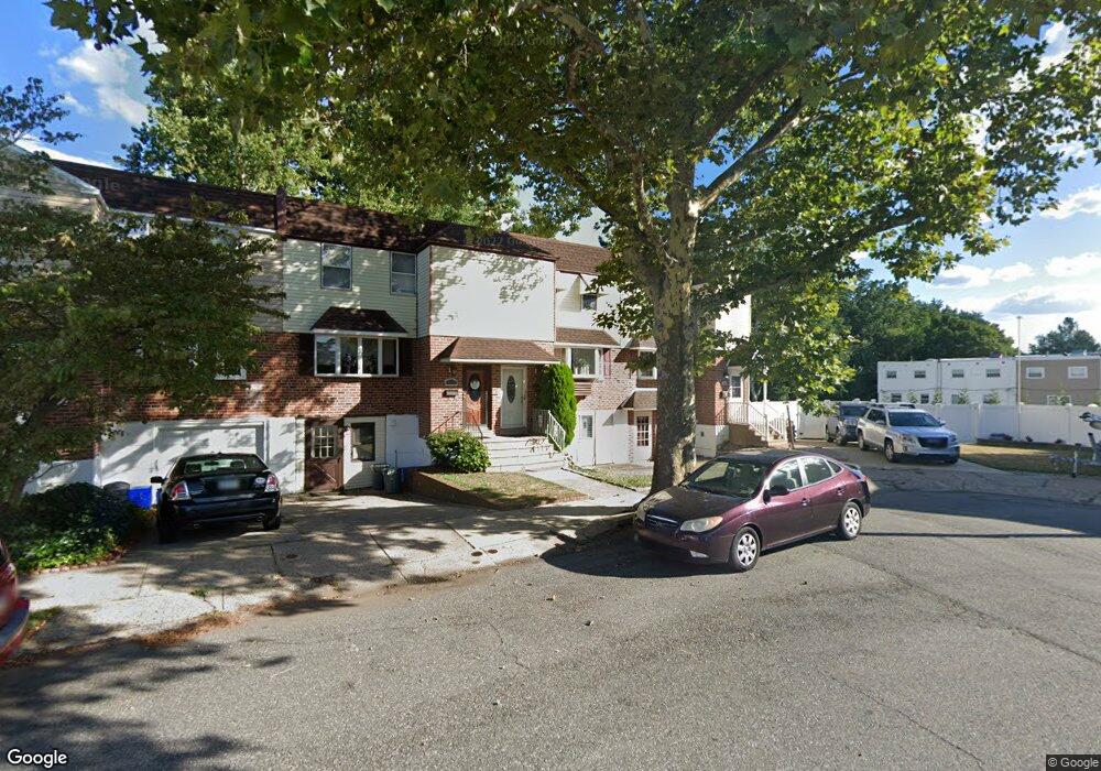 4431 Crossland Rd, Philadelphia, PA 19154 - photo 1