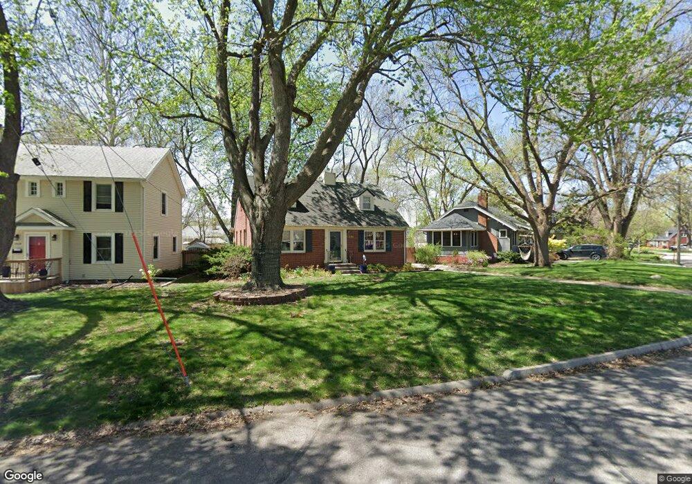 2530 Raymond Dr, Des Moines, IA 50310 - photo 1