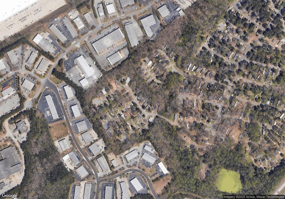 5725 Willow Way, Buford, GA 30518 - photo 1