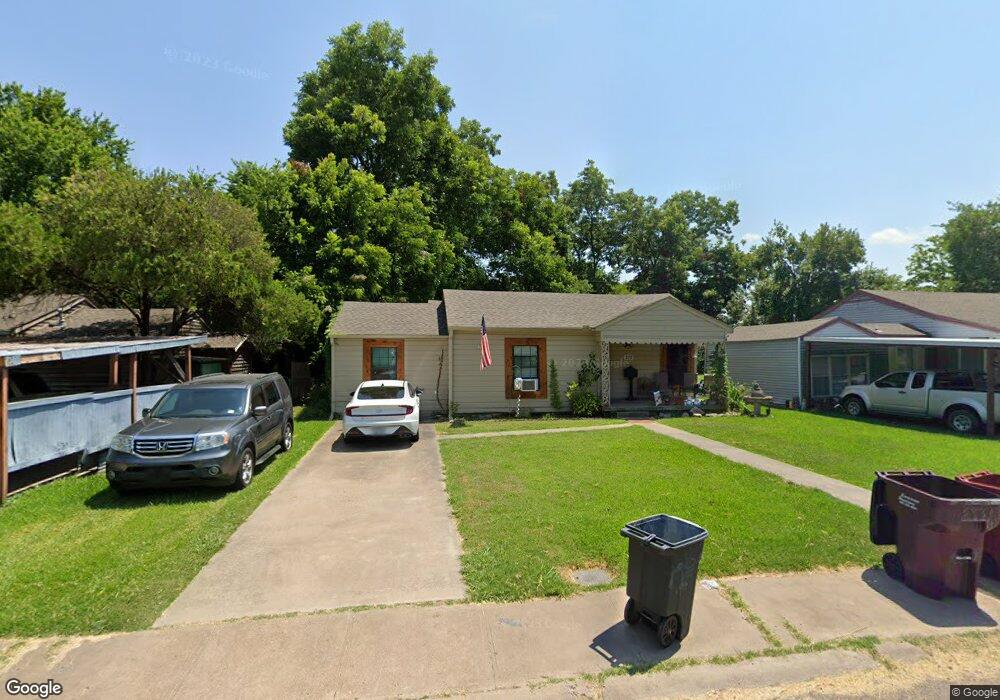 220 Graham Ave, Bonham, TX 75418 - photo 1