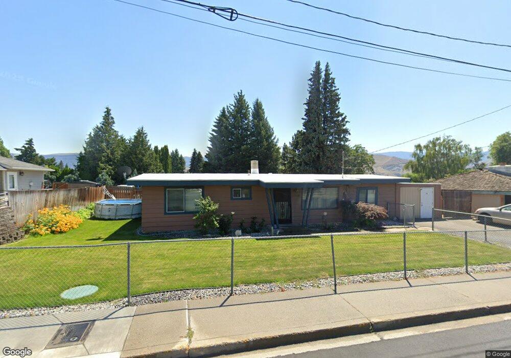 1568 Grant Rd, East Wenatchee, WA 98802 - photo 1